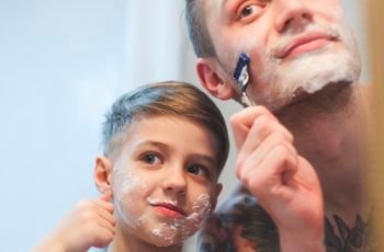 3 hábitos para se tornar um exemplo financeiro para seu filho